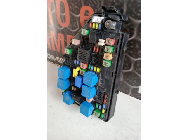 Блок предохранителей 671950 SsangYong Korando