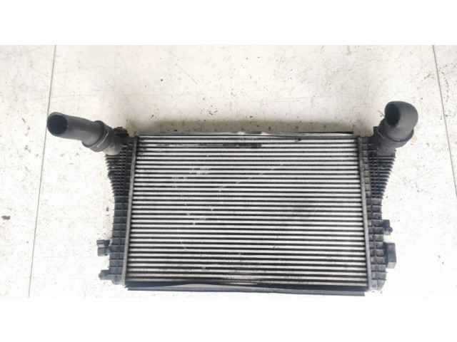 Интеркулер 1k0145803 Skoda Octavia Mk2 (1Z) 1.9