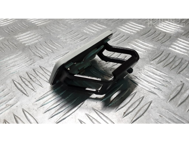 Другая деталь салона