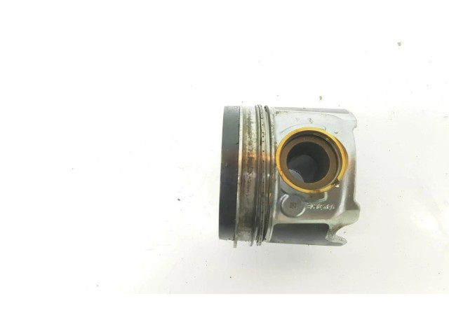 Píst 11258519401, 1212CD BMW 2 Active Tourer U06 2.0