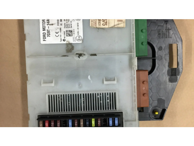 Блок предохранителей LTQF01125TP Ford Galaxy