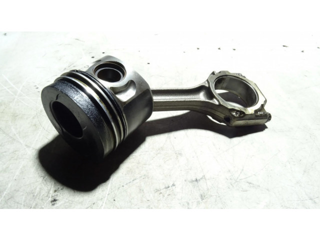 Píst 33FB, HAZ2701 Alfa Romeo 147 pro naftový motor 1.9