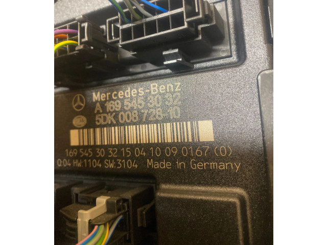 Блок предохранителей A1695453032   Mercedes-Benz A W169    