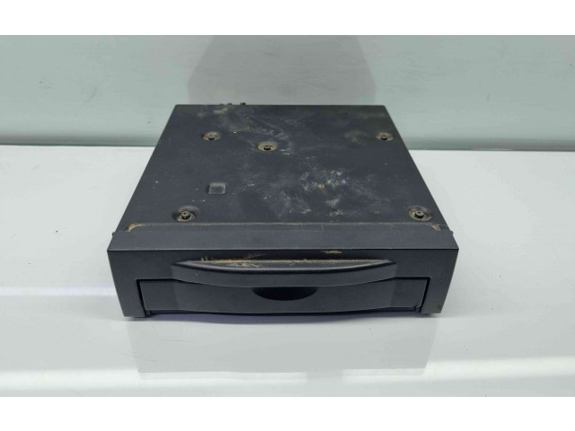 Радио/ проигрыватель CD/DVD / навигация 31310187   Volvo XC90