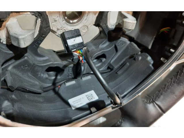 Руль Dacia Sandero III 2020 - года 484004420R