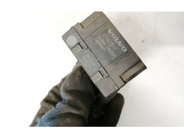 Блок управления 30762217, 211530   Volvo S80