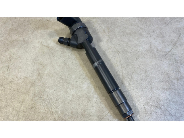 Vstřikovač A6280700387   Mercedes-Benz G W461 463  pro naftový motor 4.0  