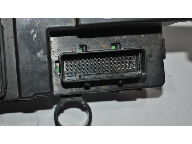 Pojistková skříňka 919544D451 KIA Carnival 2005