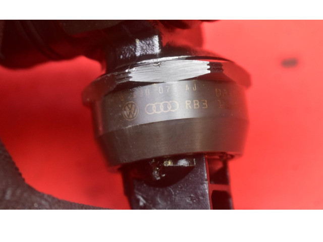 Форсунка 038130073AJ, 038130073AJ    Volkswagen Bora   