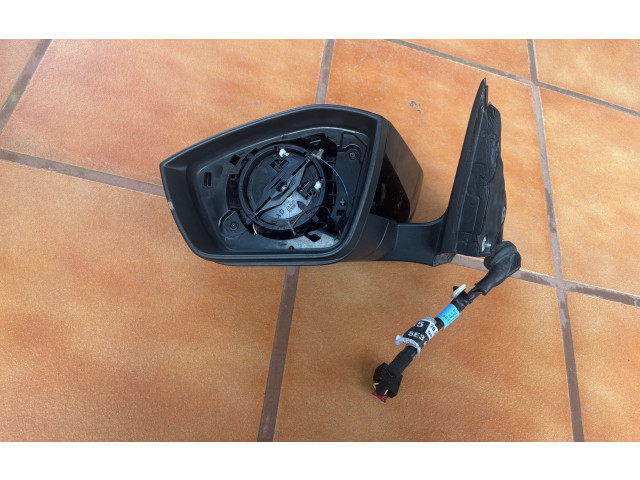 Зеркало электрическое Skoda Octavia Mk4 2019 - года