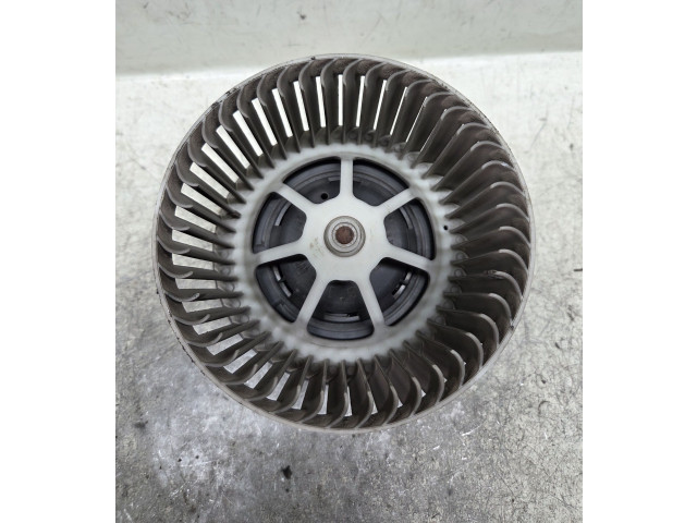 Вентилятор печки Citroen C5 2005 - 2008 года