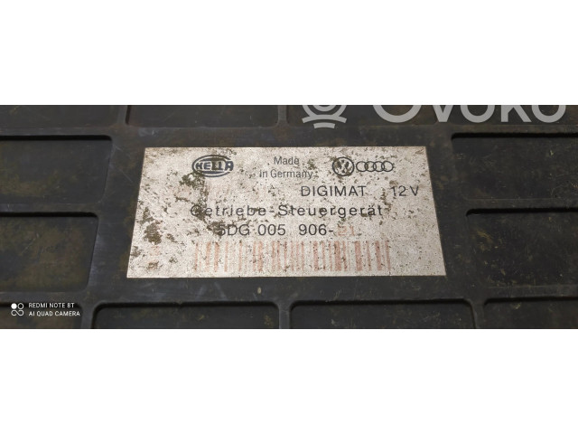 Блок управления коробкой передач 5dg00590621, 095927731   Volkswagen PASSAT B3