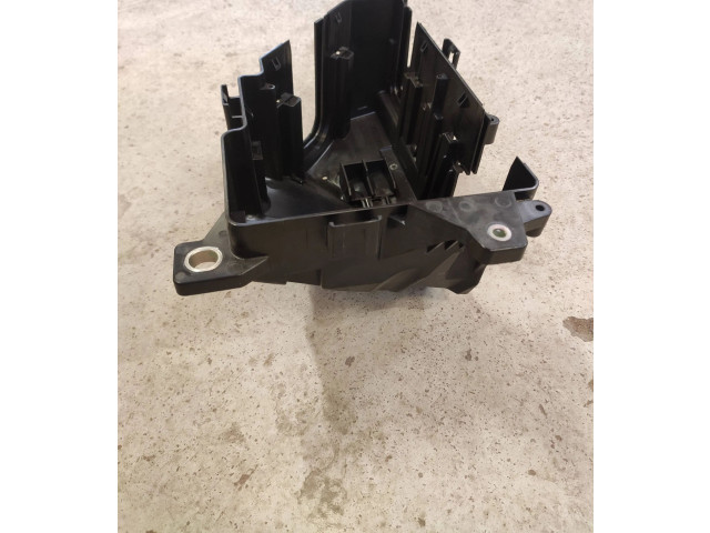 Блок предохранителей 31398000 Volvo S60