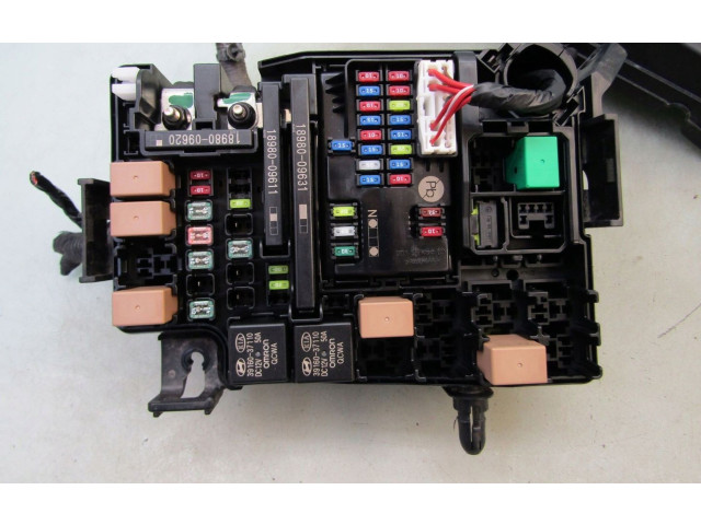 Дисплей    91260J7BC0   KIA Xceed