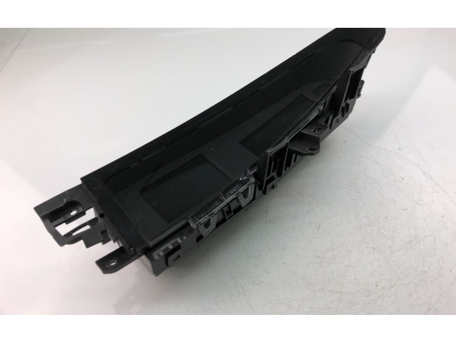 Панель приборов BBP3611J0A   Mazda 3 II       