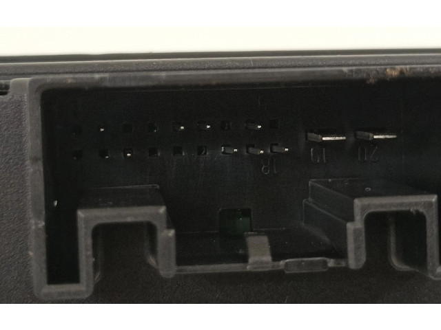 Блок управления климат-контролем 83A820047F Audi A1