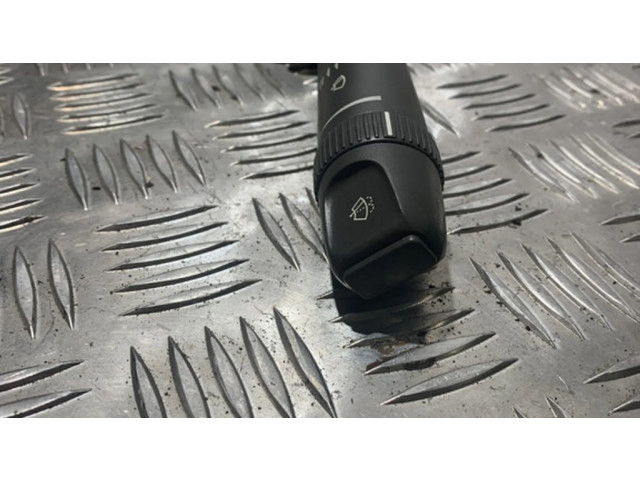 Ручка стеклоочистителей