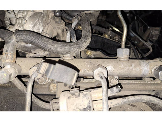 Vstřikovací lišta Audi Q7 4L