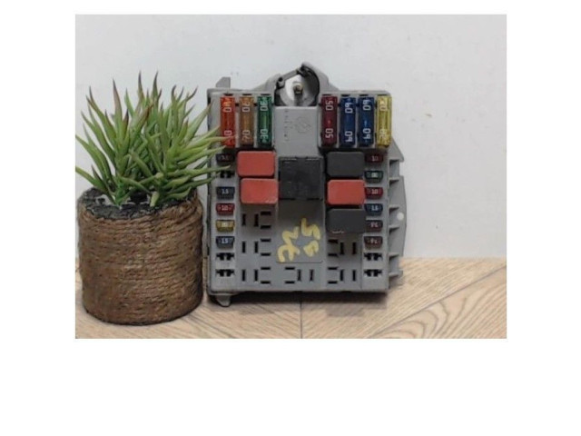   Pojistková skříňka 46835583, 46835583   Fiat Punto (188) 2004