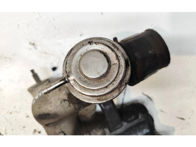 Поршень Всасывающий коллектор  028129711, 5274500  Volkswagen PASSAT B4  