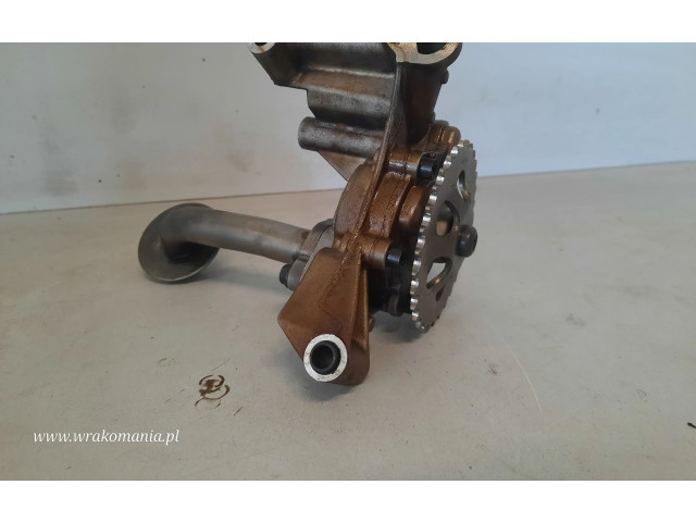 Масляный насос  BSE 06A115121, 06A115121  Skoda Octavia Mk2 (1Z) 