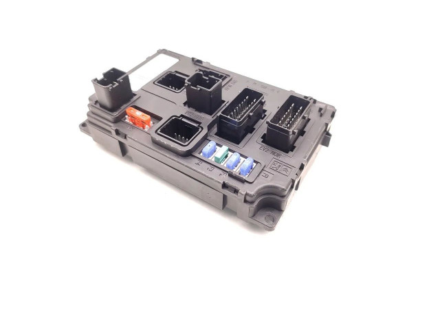 Блок предохранителей BSCB0200, S180085004F   Peugeot Expert    