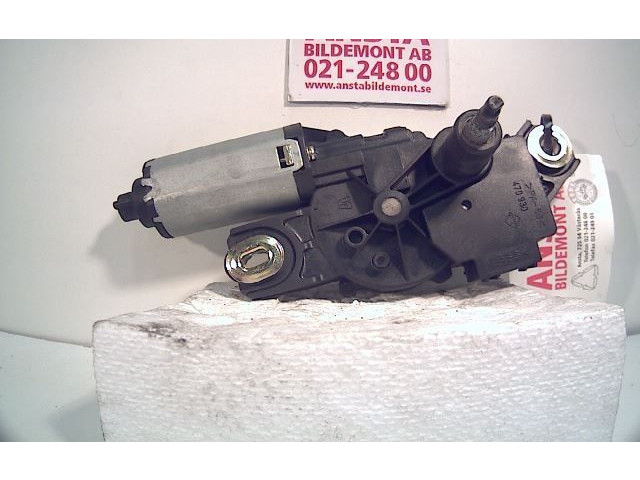 Моторчик заднего дворника 2K0955712B Volkswagen Caddy