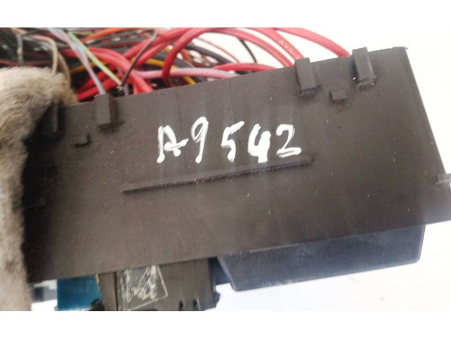 Pojistková skříňka Mazda CX-7 2008