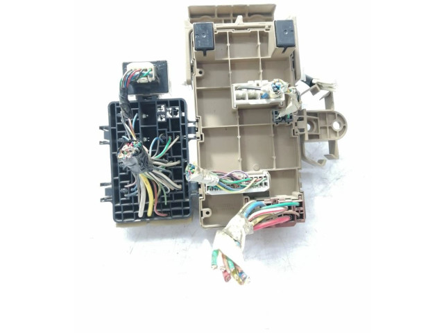 Блок предохранителей Subaru Forester SH