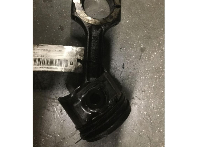 Píst Fiat Punto (188)