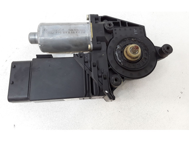 Передний двигатель механизма для подъема окон