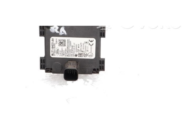 Датчик слепых зон ML3T14H031AH Ford Mustang Mach-E