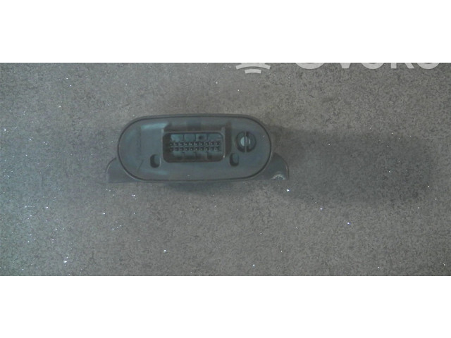 Блок управления 30782657AA Volvo V70