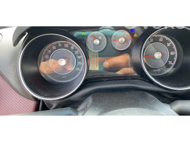 Přístrojová deska Fiat Punto Evo 2010