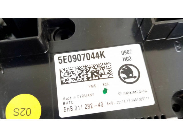 Блок управления климат-контролем 5E0907044K, 5HB01128240   Skoda Octavia Mk3 (5E)