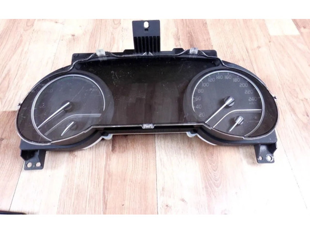 Панель приборов 8380033Y22B Toyota Camry VIII XV70