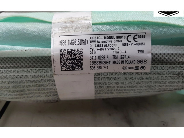 Боковая подушка безопасности 5E0880741, 5E0880741 Skoda Octavia Mk3 (5E)