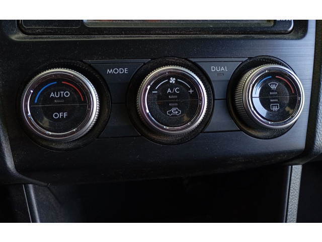 Блок управления климат-контролем    Subaru XV