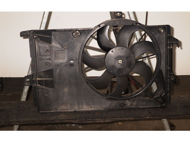 Вентилятор радиатора 13225159 Opel Meriva A