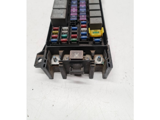 Блок предохранителей 911613E041814, BE0410712120545 KIA Sorento