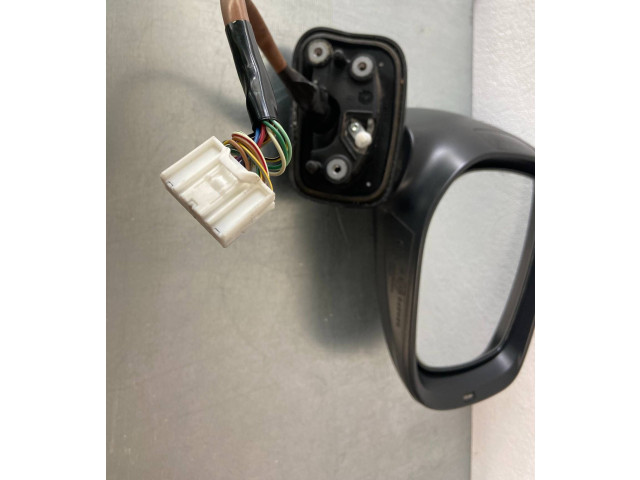 Зеркало электрическое        Subaru Forester SK  2018 -  года   