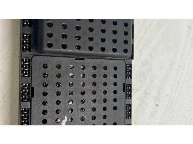 Pojistková skříňka 8676286, 8645729 Volvo S60 2002