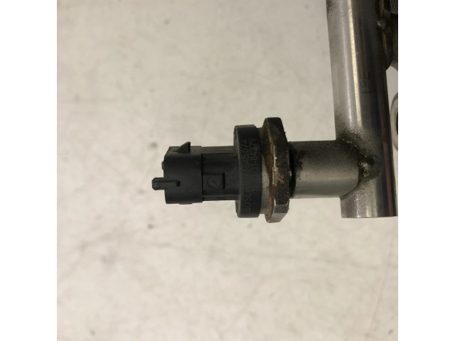 Vstřikovací lišta Mazda 3 III pro benzínový motor 2.0