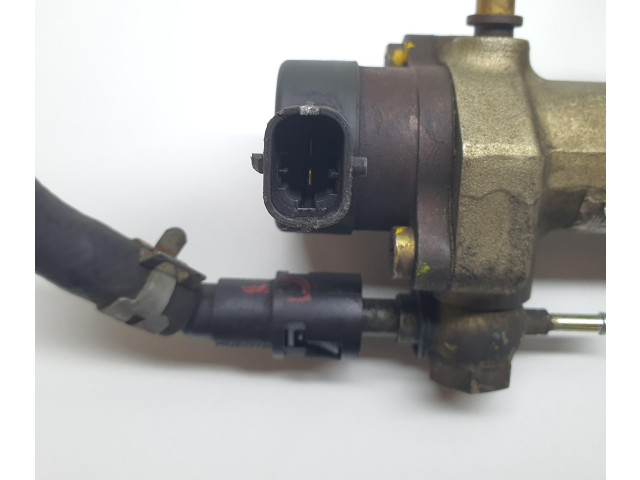 Vstřikovací lišta 46817523, 0445214044 Fiat Punto (188)