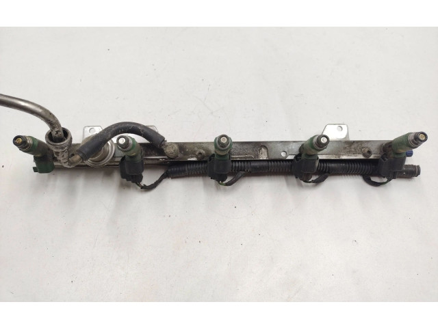 Топливная рампа 0485146, 9202710 Volvo S60