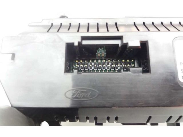 Блок управления климат-контролем KX7T18C612HA   Ford Focus