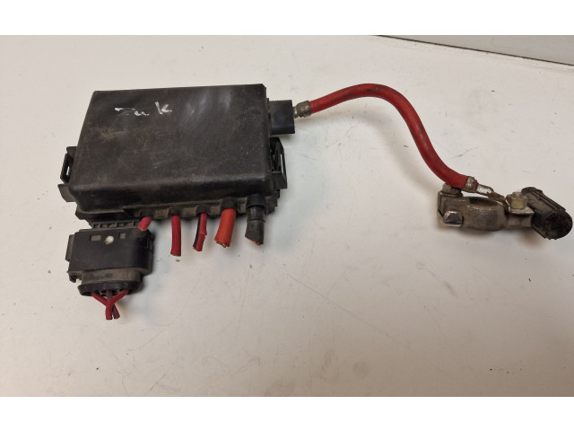 Pojistková skříňka 1J0937550AB Volkswagen New Beetle 2002