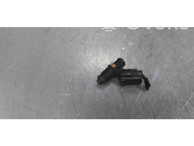 Форсунка 03C906031 Skoda Fabia Mk2 (5J) BTS