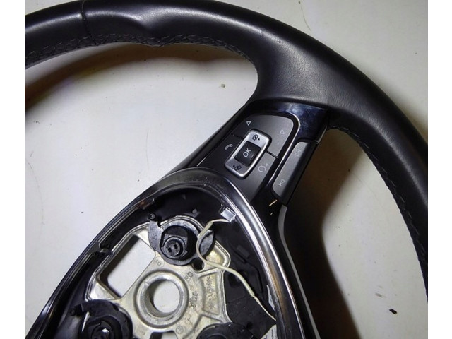 Руль Volkswagen Touran II 2010 - 2016 года 5TA919091M