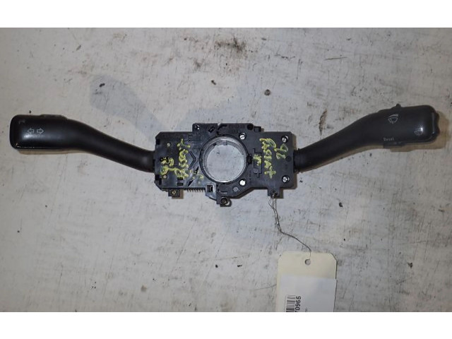 Ручка стеклоочистителей    Volkswagen PASSAT B4